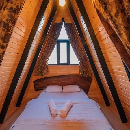 Karmatte 3* קארטפה