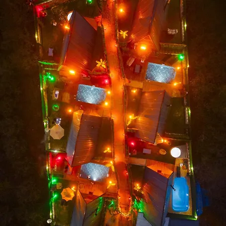 לינה וארוחת בוקר Karmatte 3*